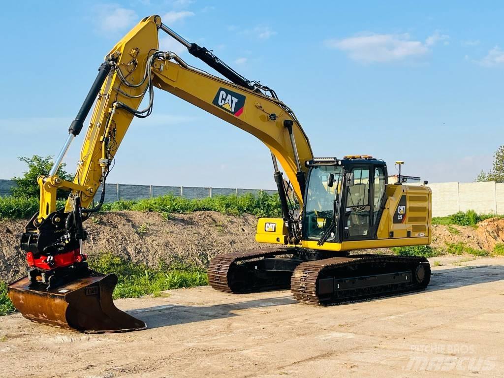 CAT 323 Paletli ekskavatörler