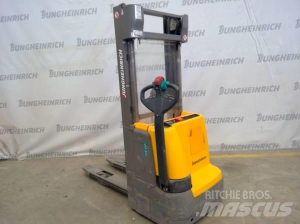 Jungheinrich EJC 112 Yaya kumandali istif makinasi