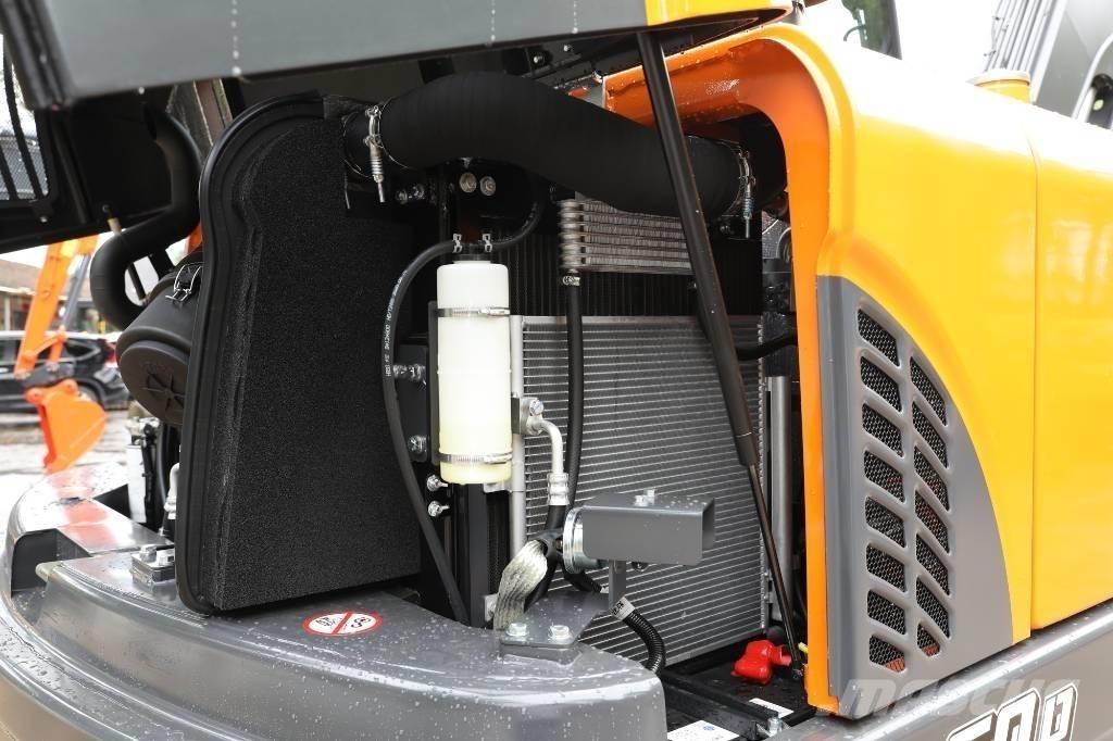 Develon DX 60 D Lastik tekerli ekskavatörler