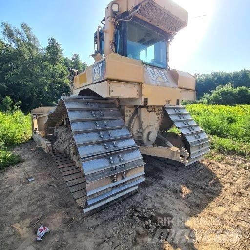 CAT D 6 T LGP Paletli dozerler