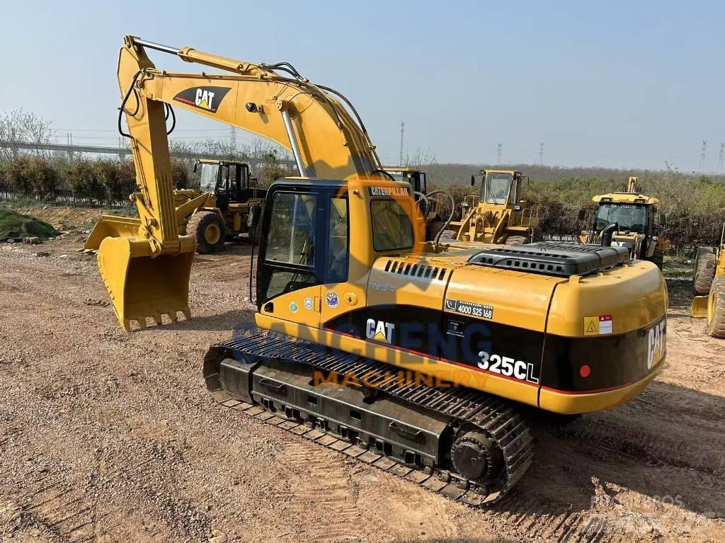 CAT 325 CL Paletli ekskavatörler