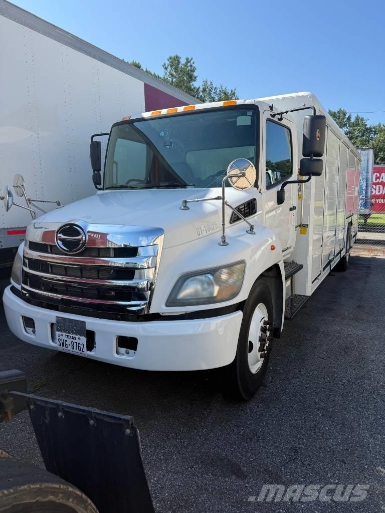 Hino 338 İçecek kamyonları