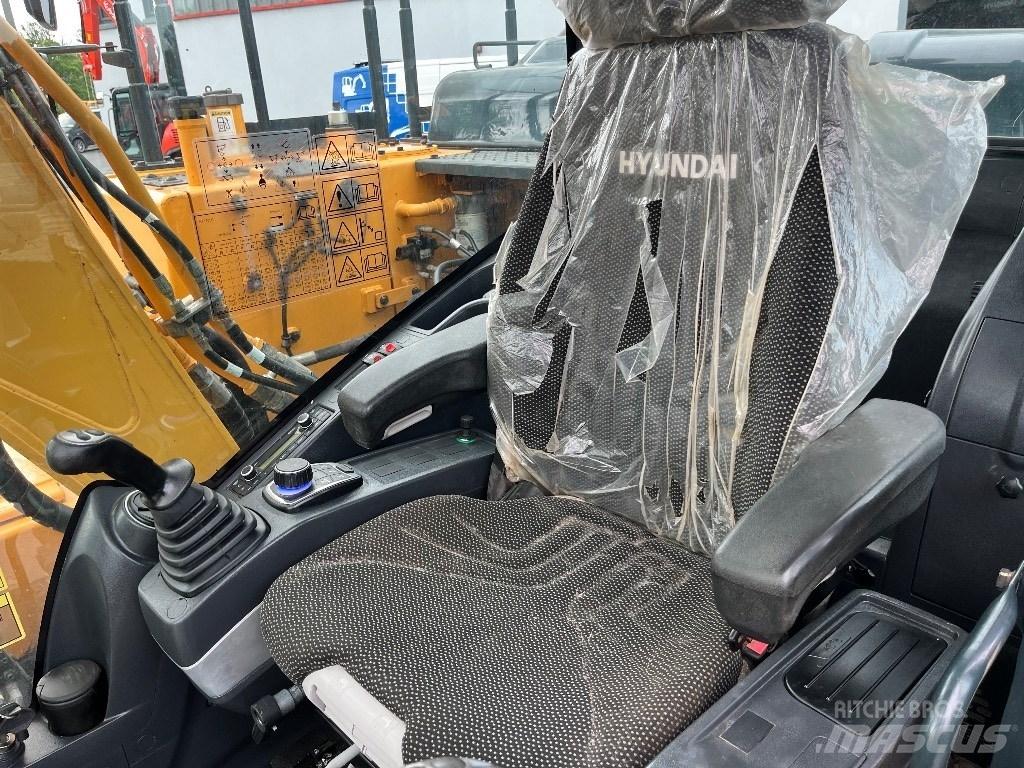 Hyundai HX140LC Paletli ekskavatörler