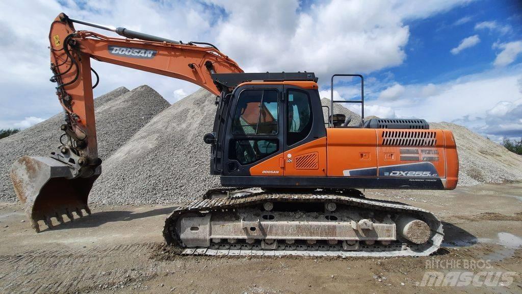 Doosan DX 255 LC-5 Paletli ekskavatörler