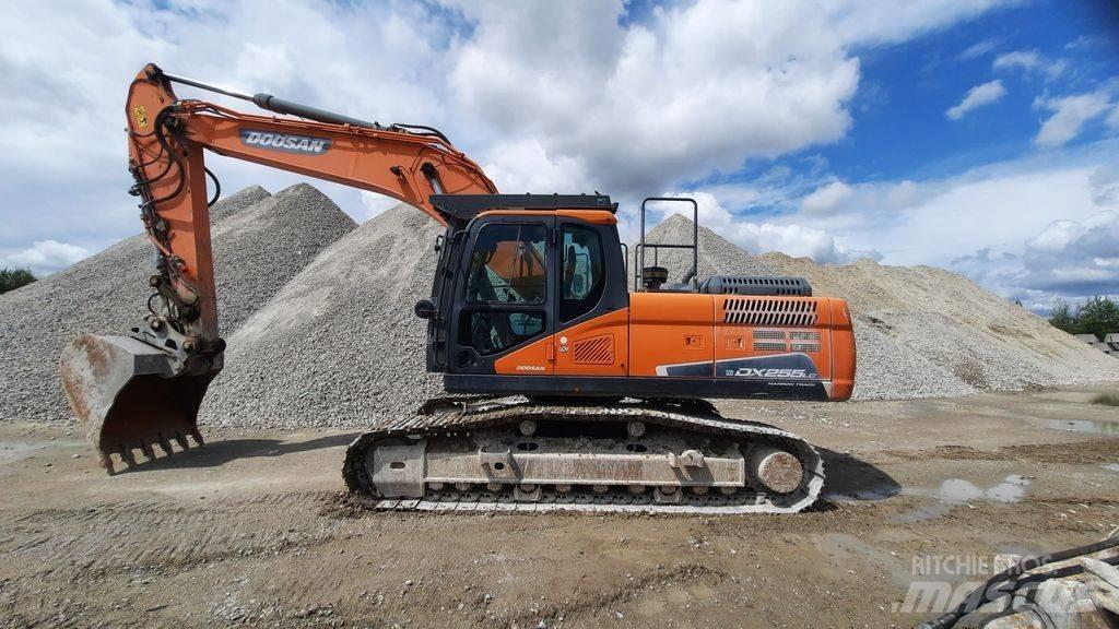 Doosan DX 255 LC-5 Paletli ekskavatörler