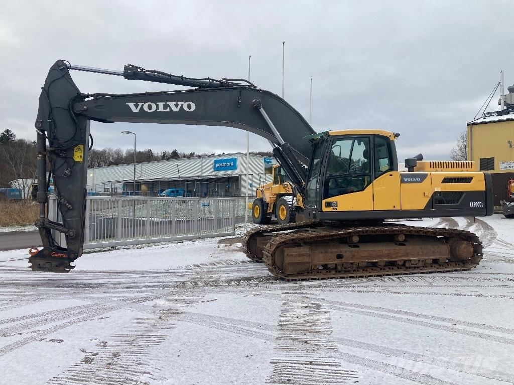 Volvo EC 300 D Paletli ekskavatörler