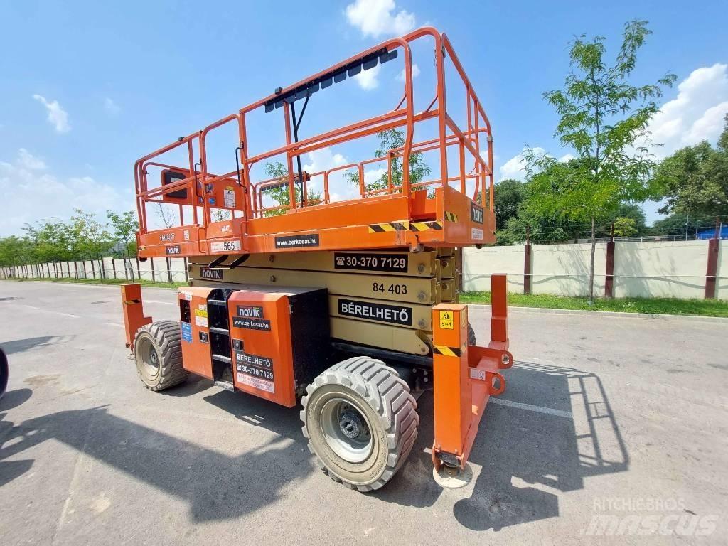 JLG 330 LRT Makasli platformlar