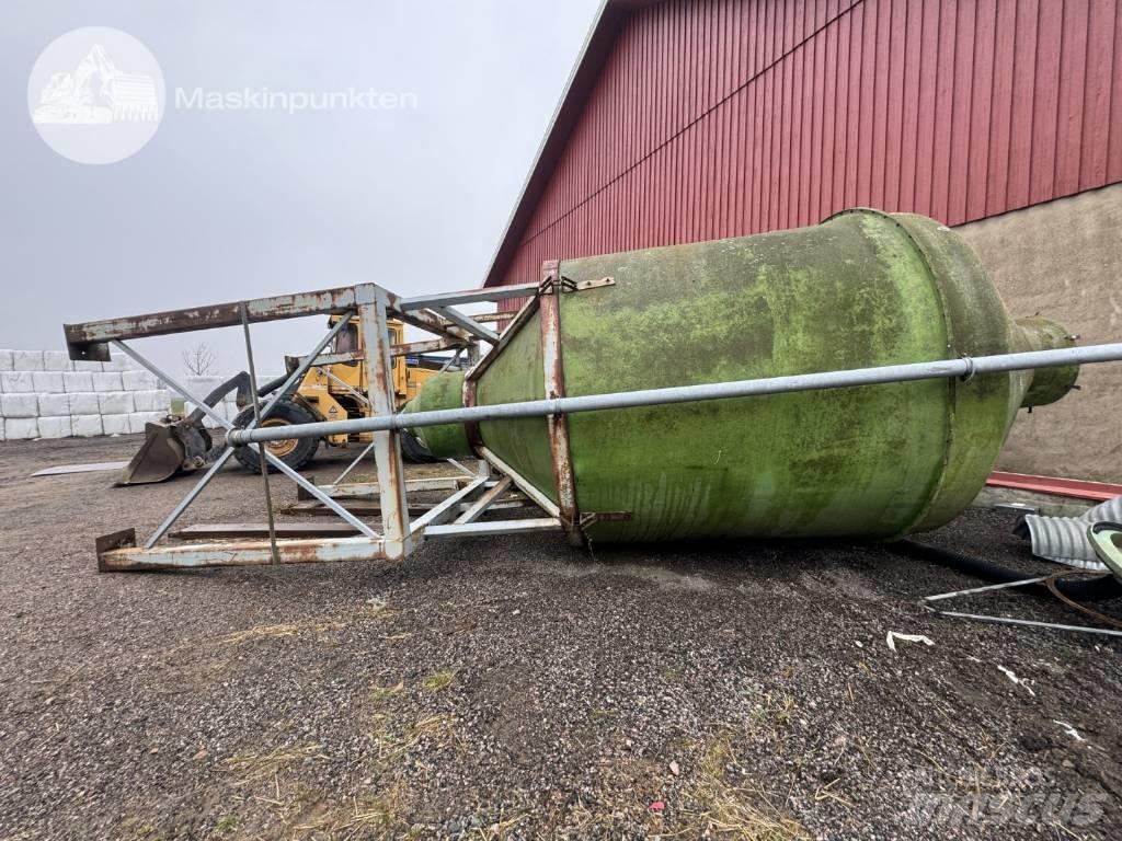  Foderbehållare 20 m3 Tanklar
