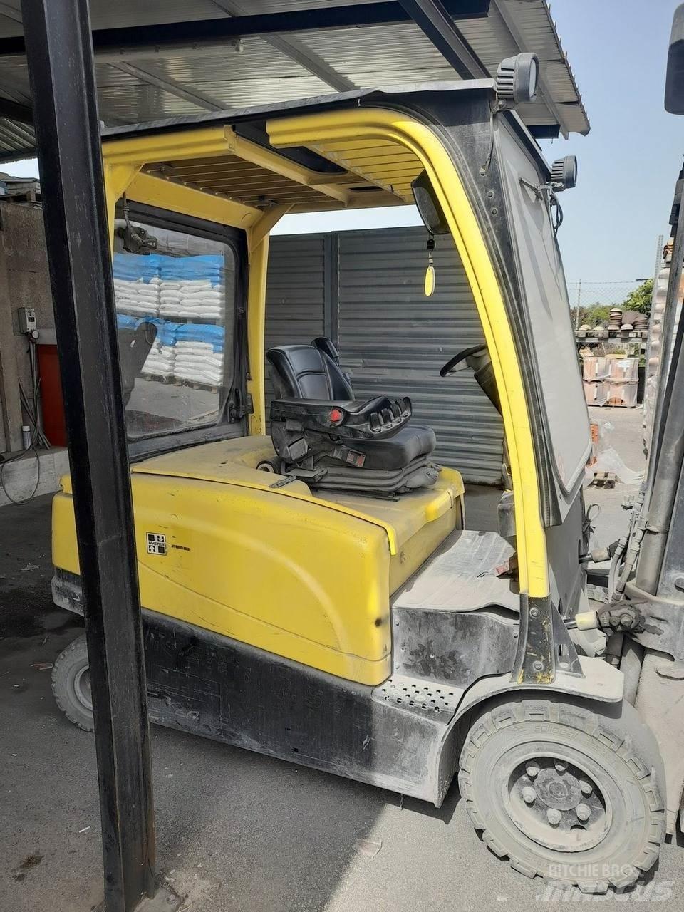 Hyster J2.5XN Elektrikli forkliftler
