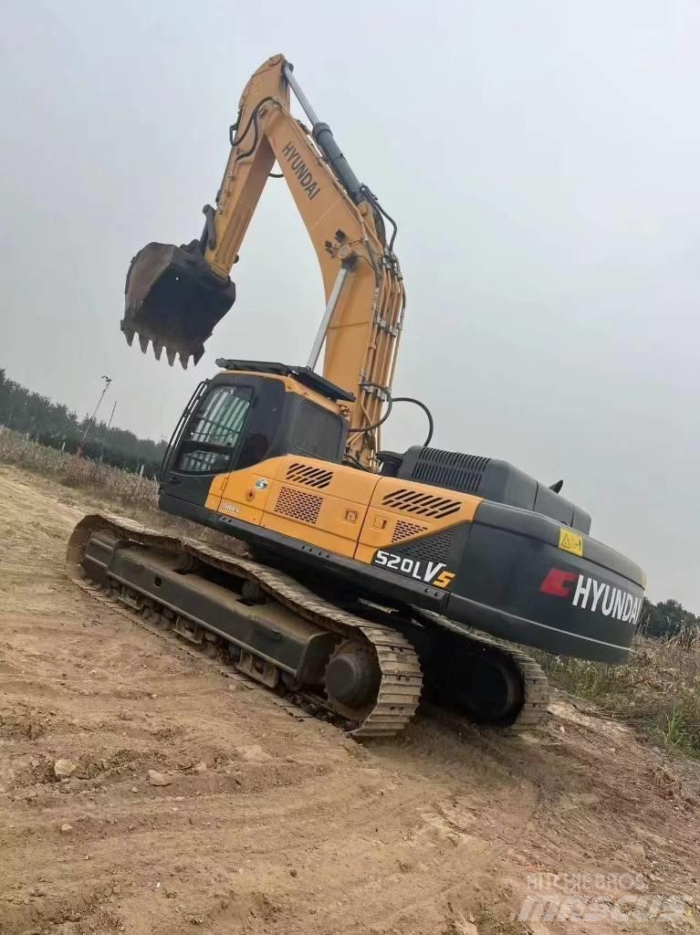 Hyundai Robex 520 VS Paletli ekskavatörler