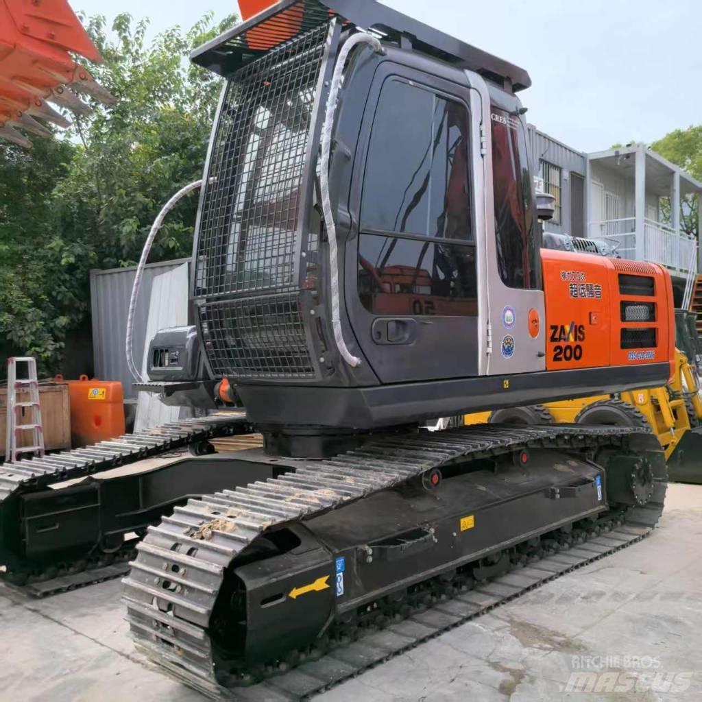Hitachi ZX 200-3 G Paletli ekskavatörler