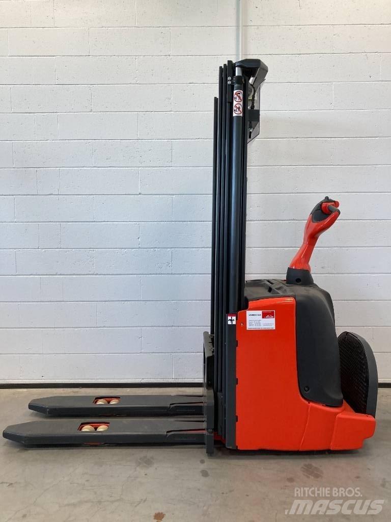 Linde L14P/1169 Akülü depo ekipmanları