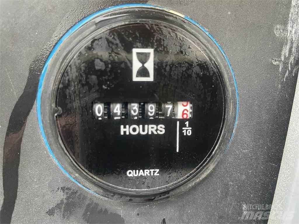 Genie S-60HC Körüklü personel platformları