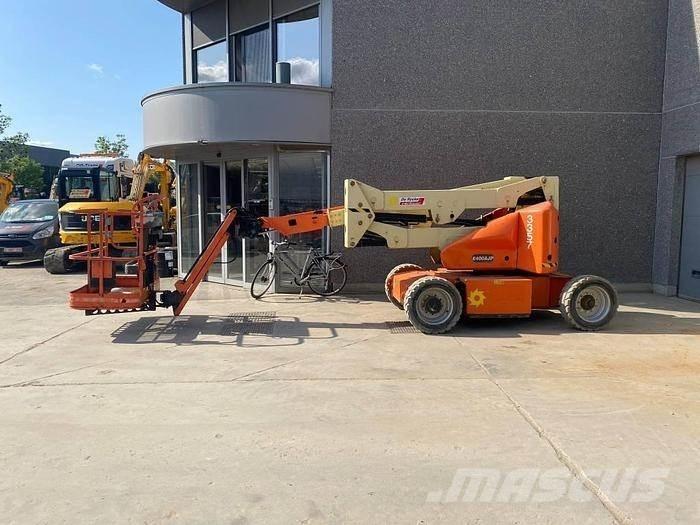 JLG E400AJP Körüklü personel platformları