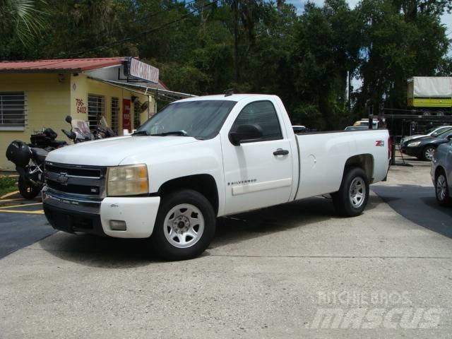 Chevrolet 1500 W/T Flatbed kamyonlar