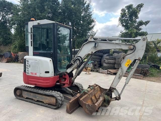 Takeuchi TB 23 R Mini ekskavatörler, 7 tona dek
