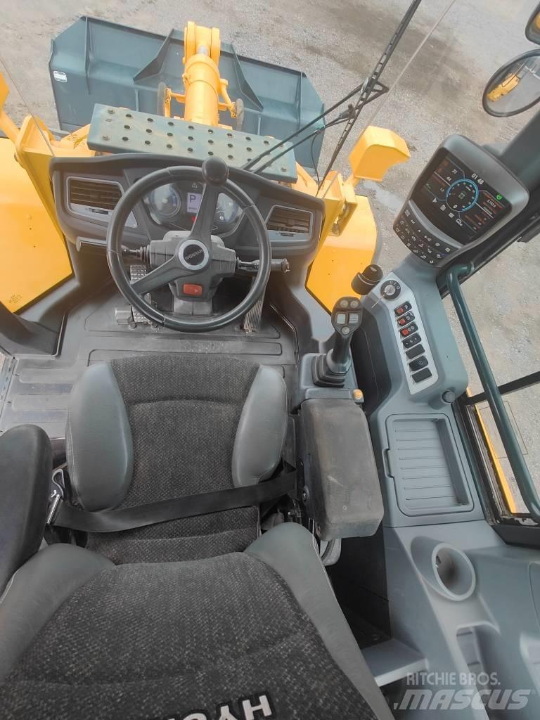 Hyundai HL 960 Tekerlekli yükleyiciler