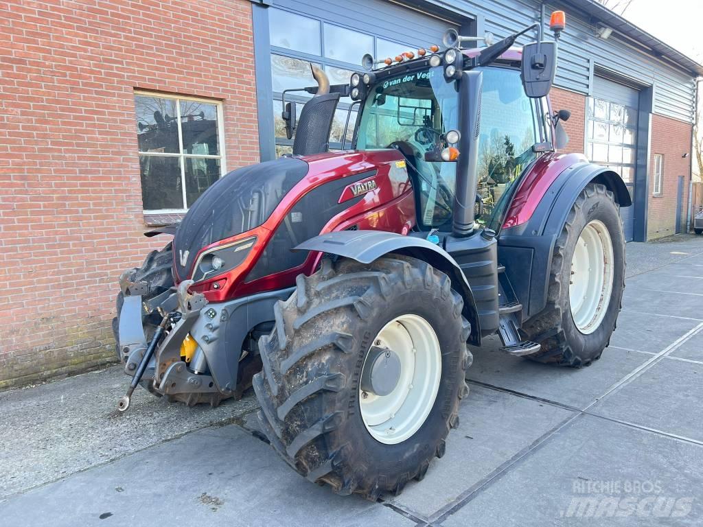 Valtra T 174 Versu Traktörler