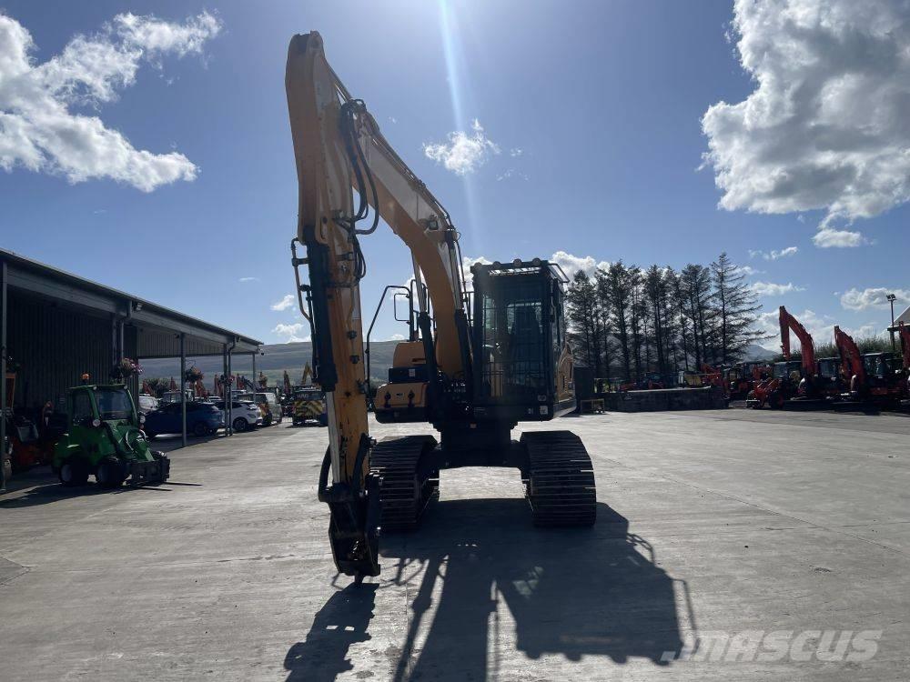 Hyundai HX 140 HW Paletli ekskavatörler