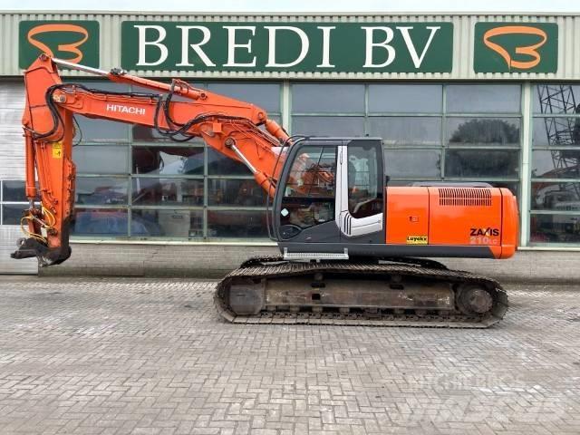 Hitachi ZX 210 LC-3 Paletli ekskavatörler