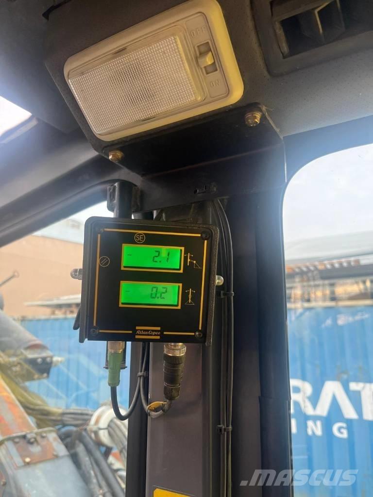 Atlas Copco ECM 660 Sondaj kuleleri