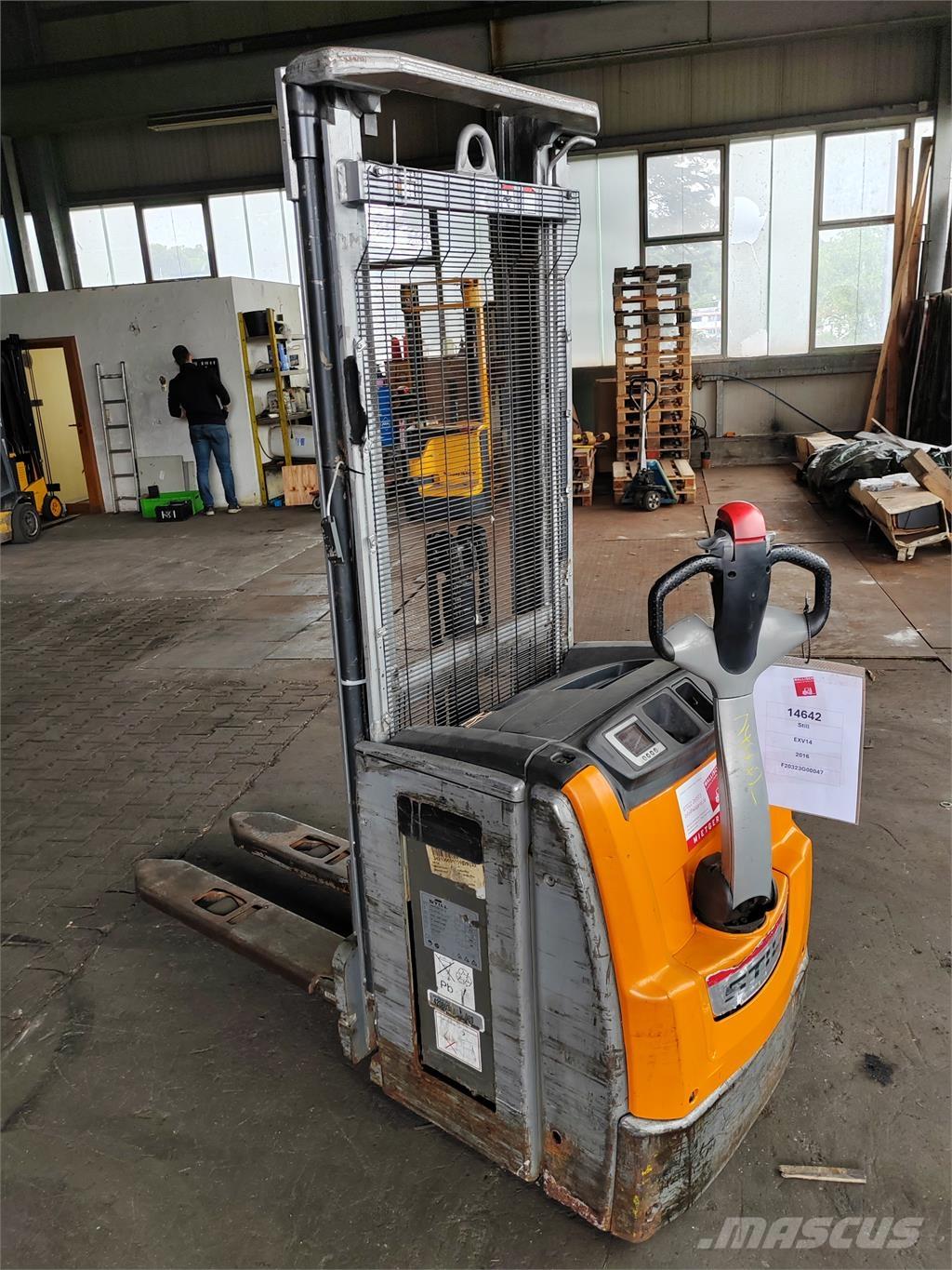 Still EXV14 Akülü depo ekipmanları