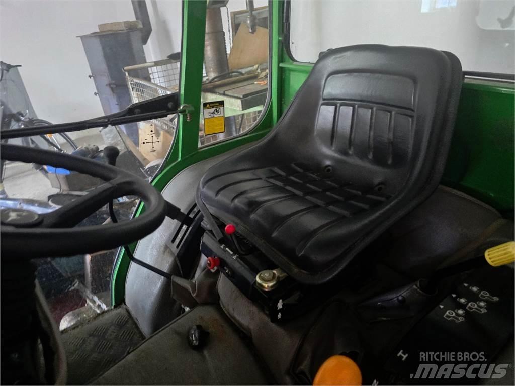 John Deere 4110 Traktörler