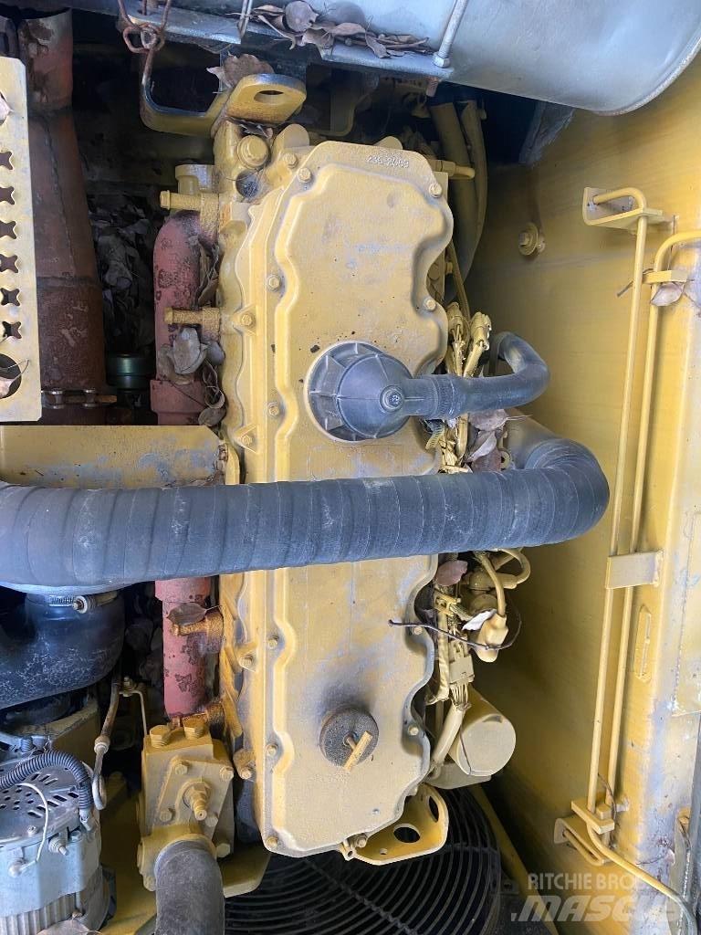 CAT 325 CL Paletli ekskavatörler