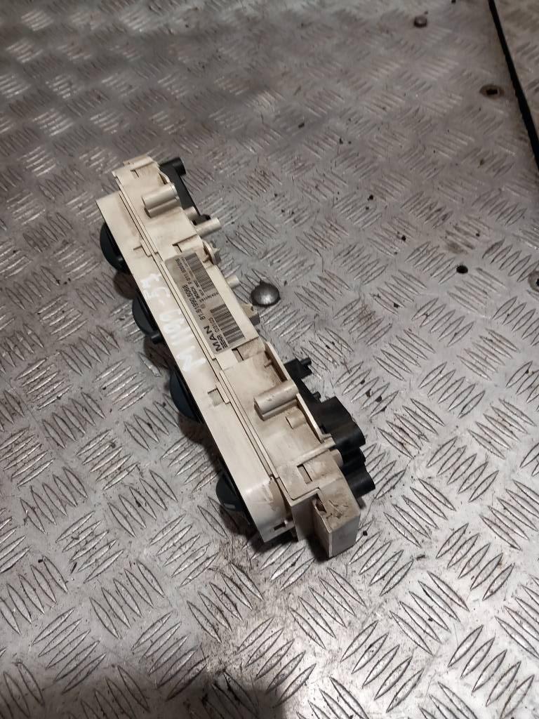 MAN TGM  81619906068 Kabinler