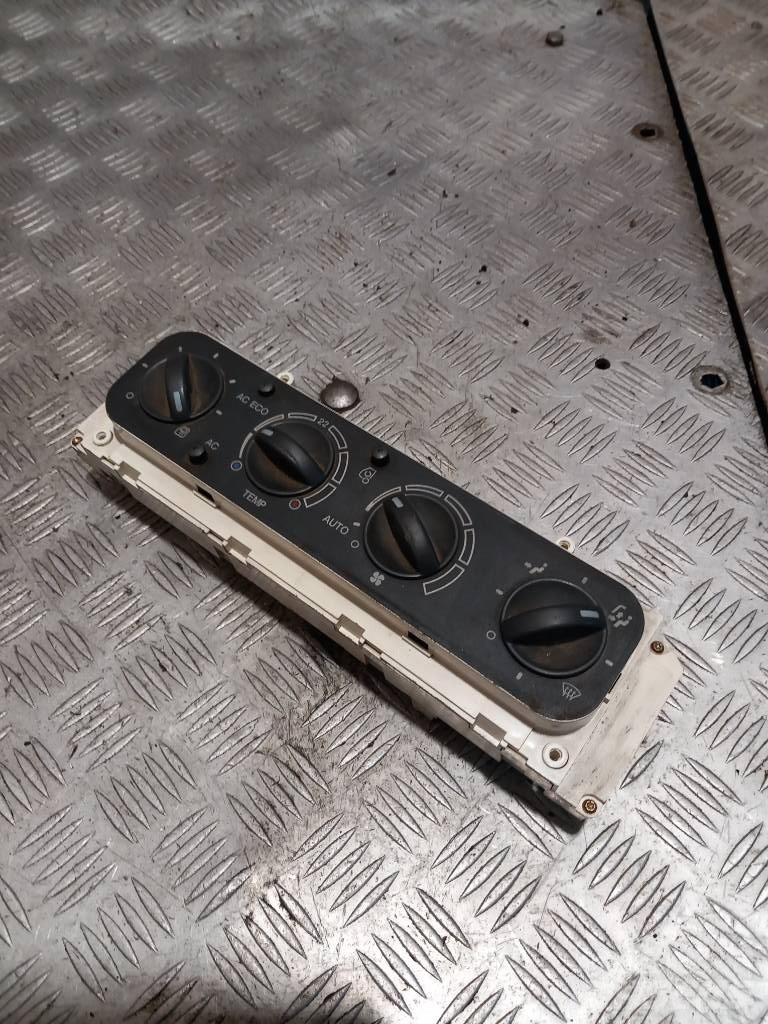 MAN TGM  81619906068 Kabinler