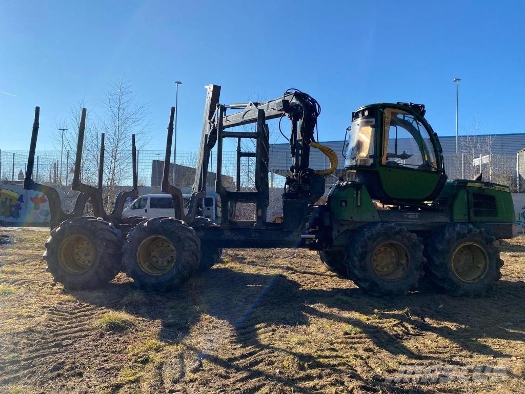 John Deere 1010 E Tomruk yükleyici traktörler