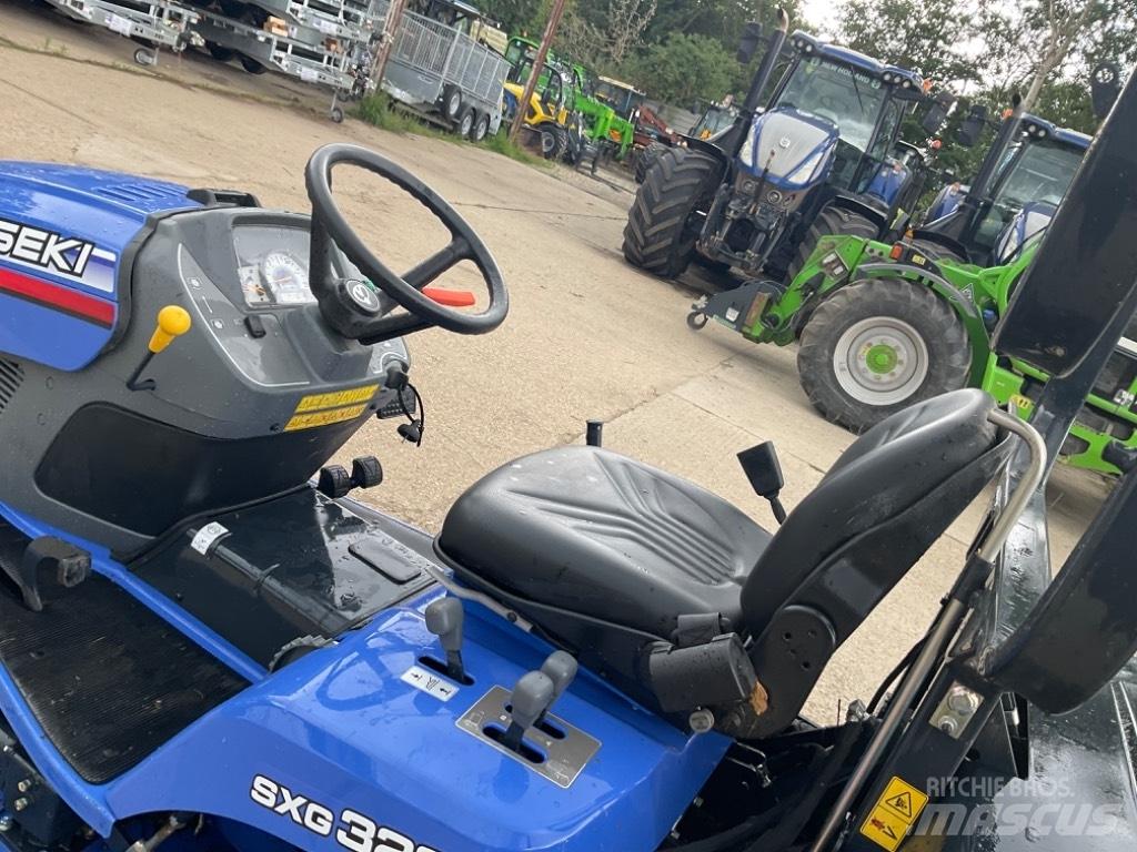 Iseki SXG326+ Mobil çim biçme makineleri