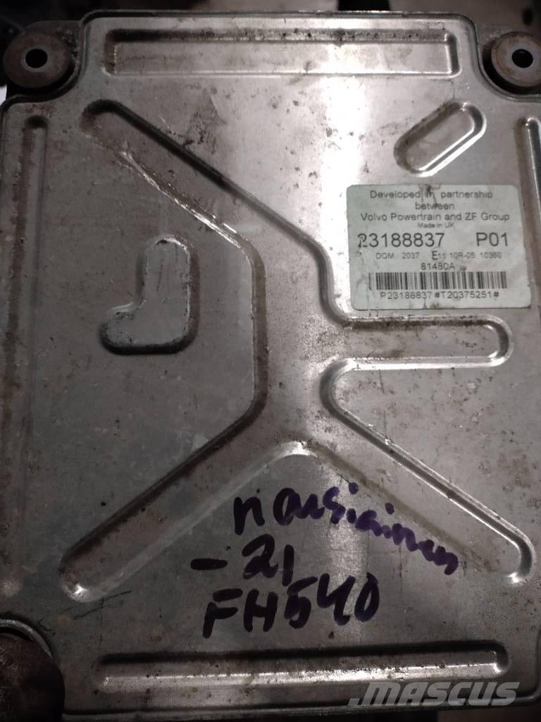 Volvo Moottori ecu Elektronik