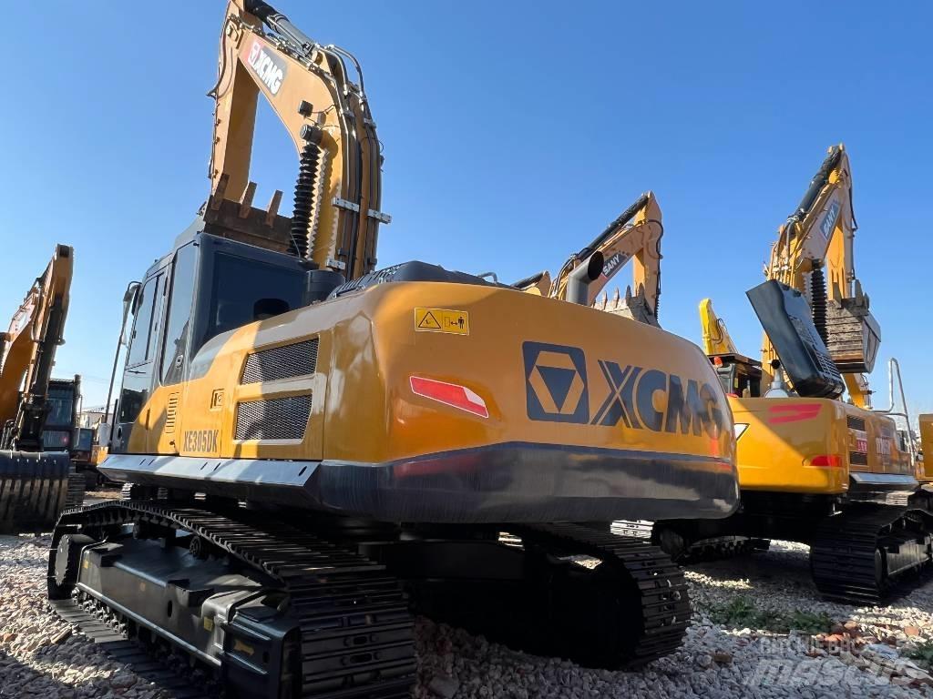 XCMG XE305DK Paletli ekskavatörler