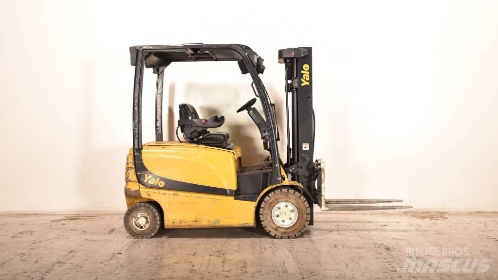Yale ERP25VL Elektrikli forkliftler