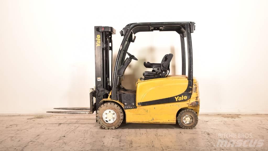 Yale ERP25VL Elektrikli forkliftler