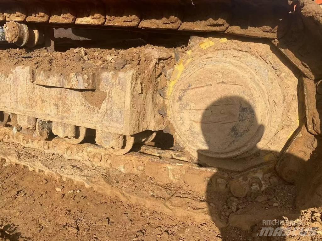 Doosan DX 300 LC Paletli ekskavatörler