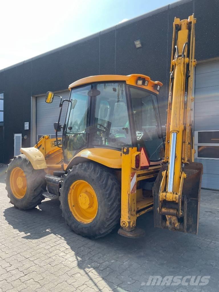 JCB 3CX Kazıcı yükleyiciler - beko loder
