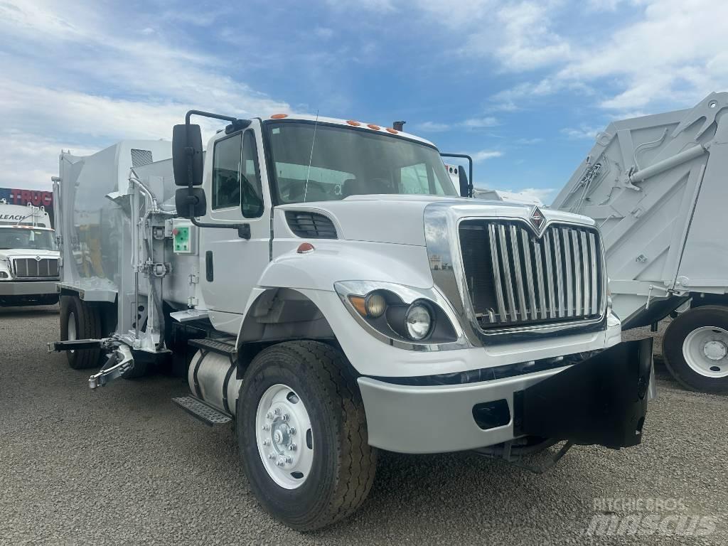International 7500 Atik kamyonlari