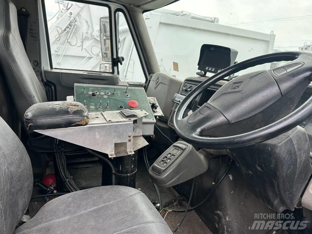 International 7500 Atik kamyonlari