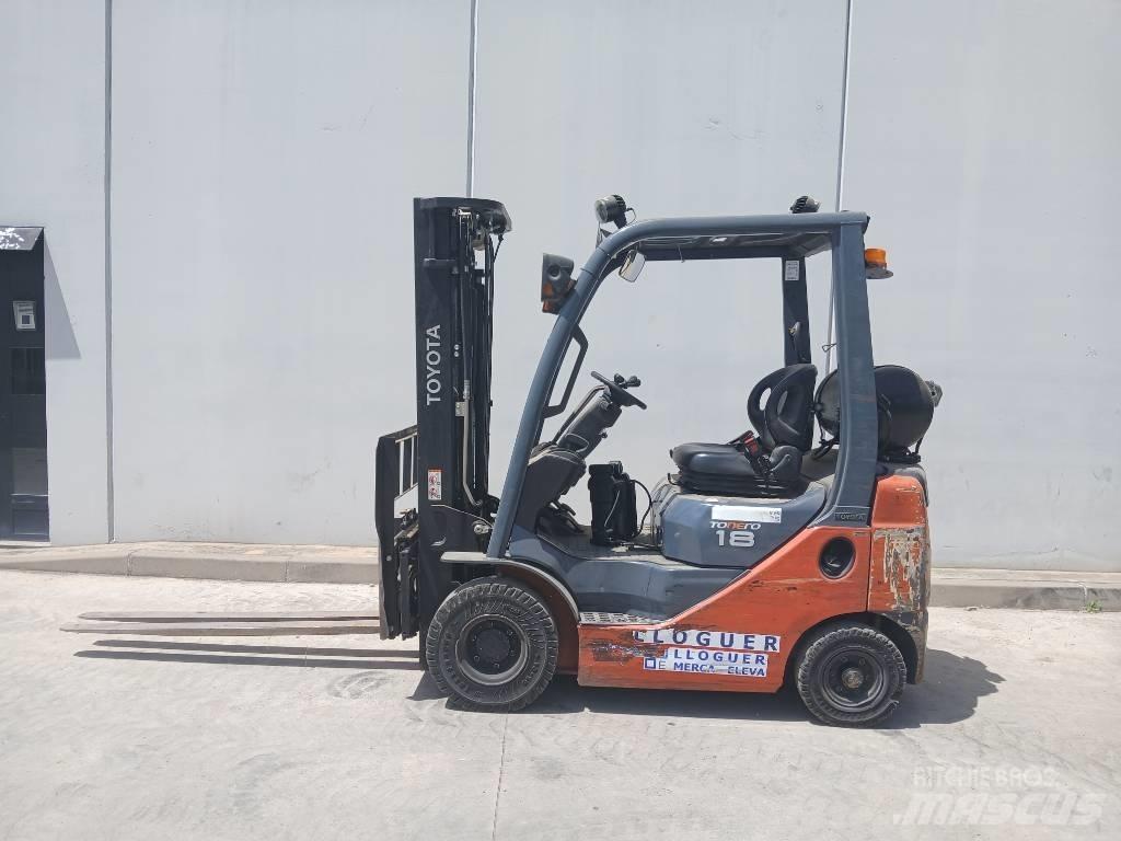Toyota D02-8FG18 LPG'li forkliftler