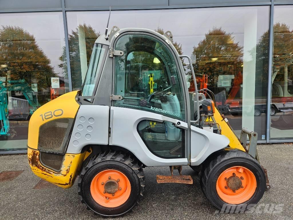 Kramer 180 Mini yükleyiciler
