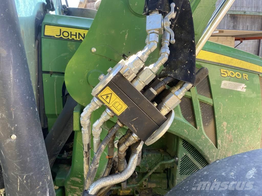 John Deere 5100 R Traktörler