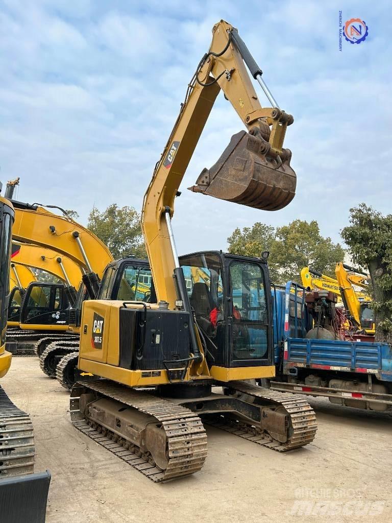 CAT 307,5 Mini ekskavatörler, 7 tona dek