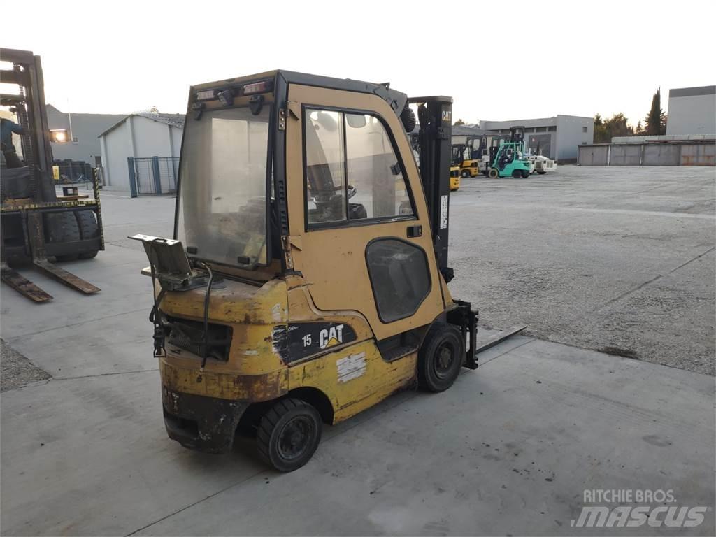 CAT GP15N LPG'li forkliftler