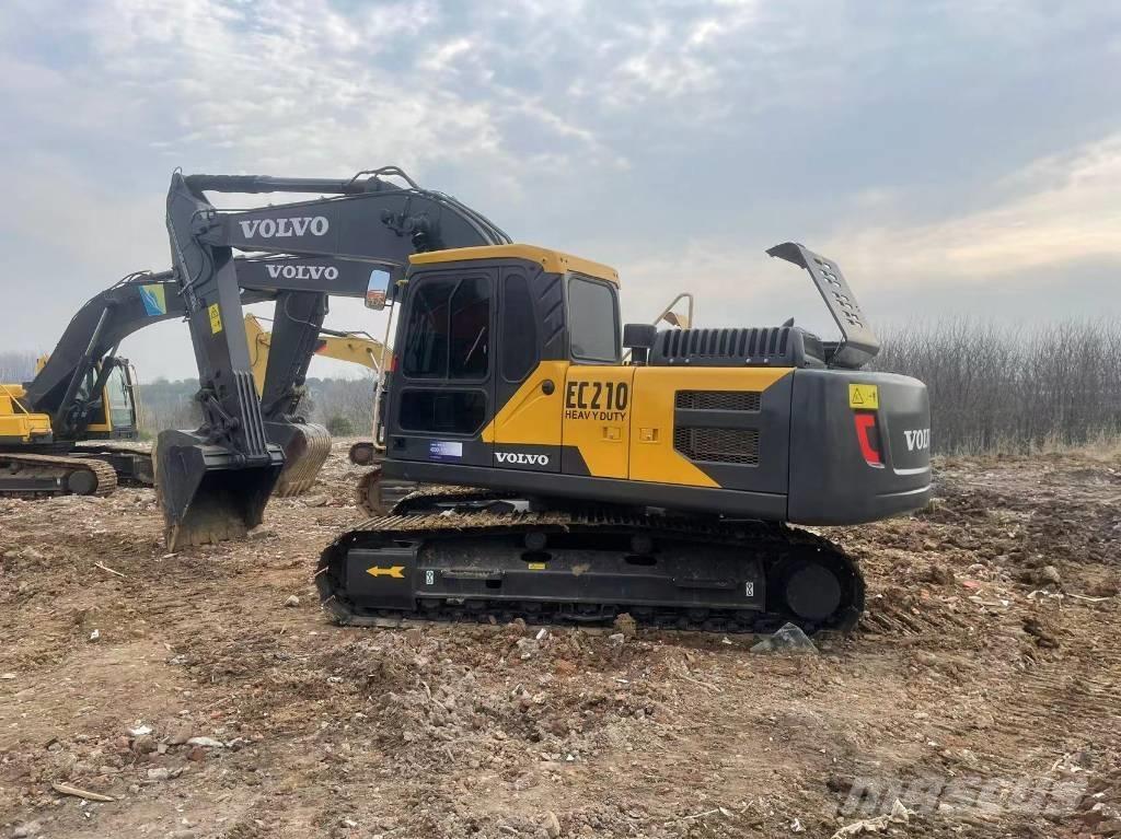 Volvo EC 210 D Paletli ekskavatörler