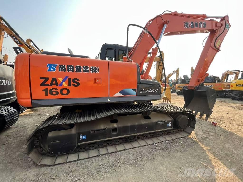 Hitachi ZX 160 Paletli ekskavatörler