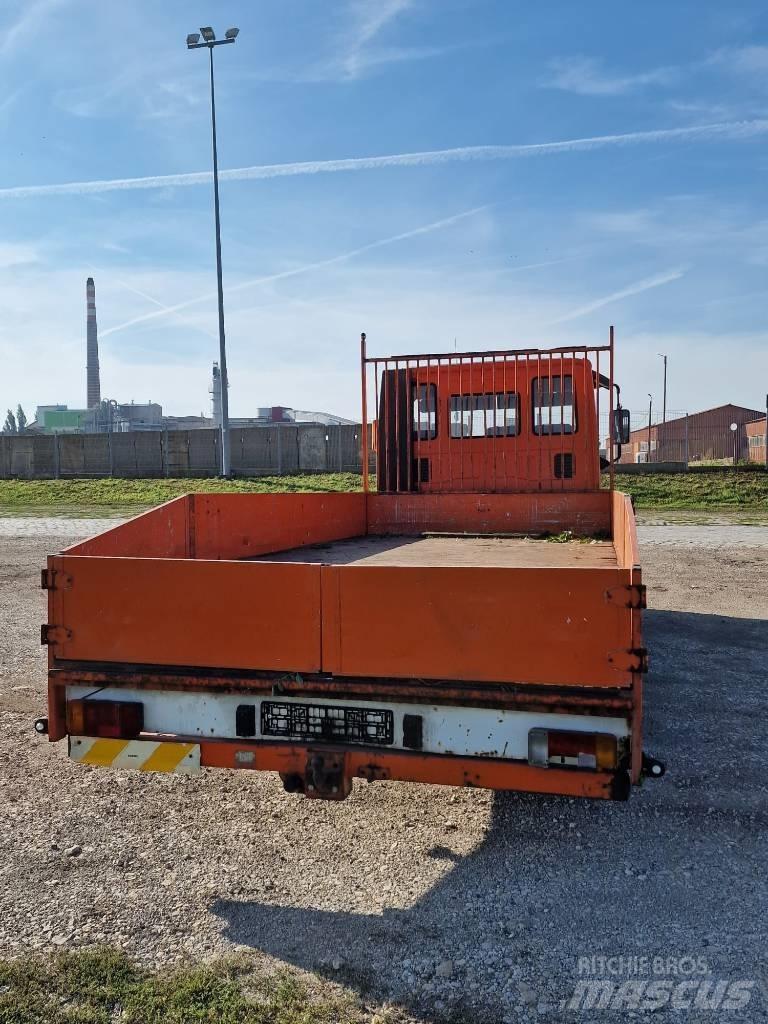 Iveco Eurocargo Flatbed kamyonlar