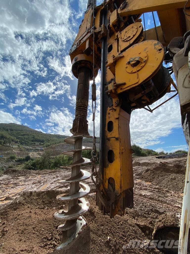 Bauer BG 24 H Sondaj makinalari