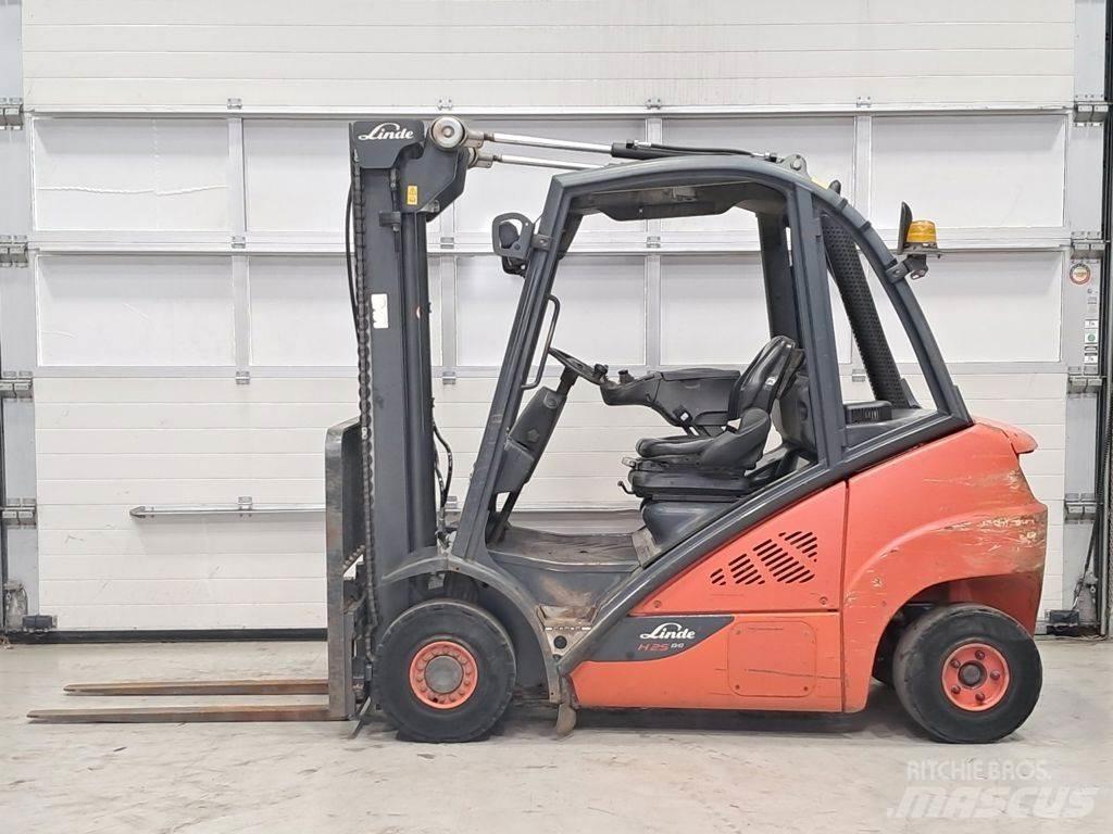 Linde H25D-02 Dizel forkliftler